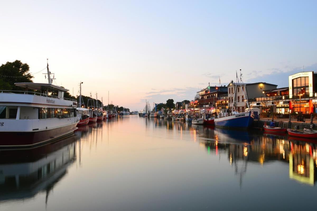 Sonnenschein, direkt am Alten Strom Rostock Exterior foto